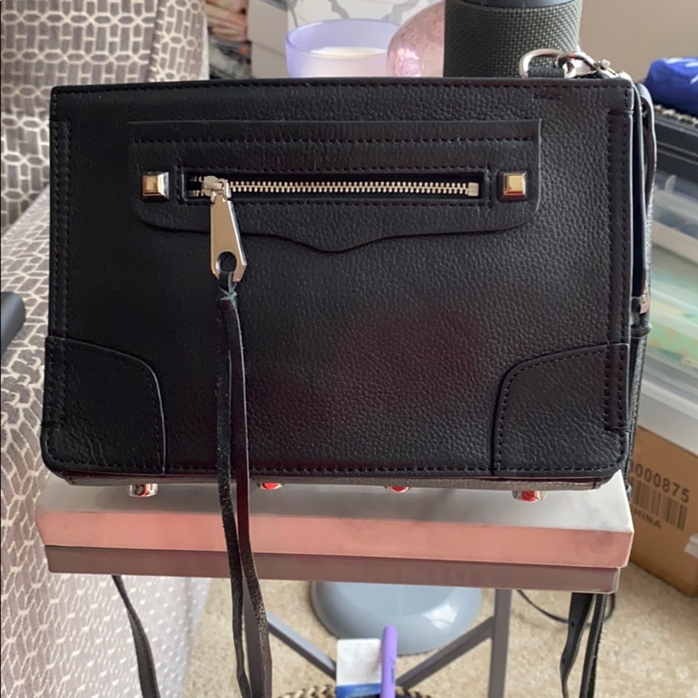 Rebecca Minkoff womens Black cross body.